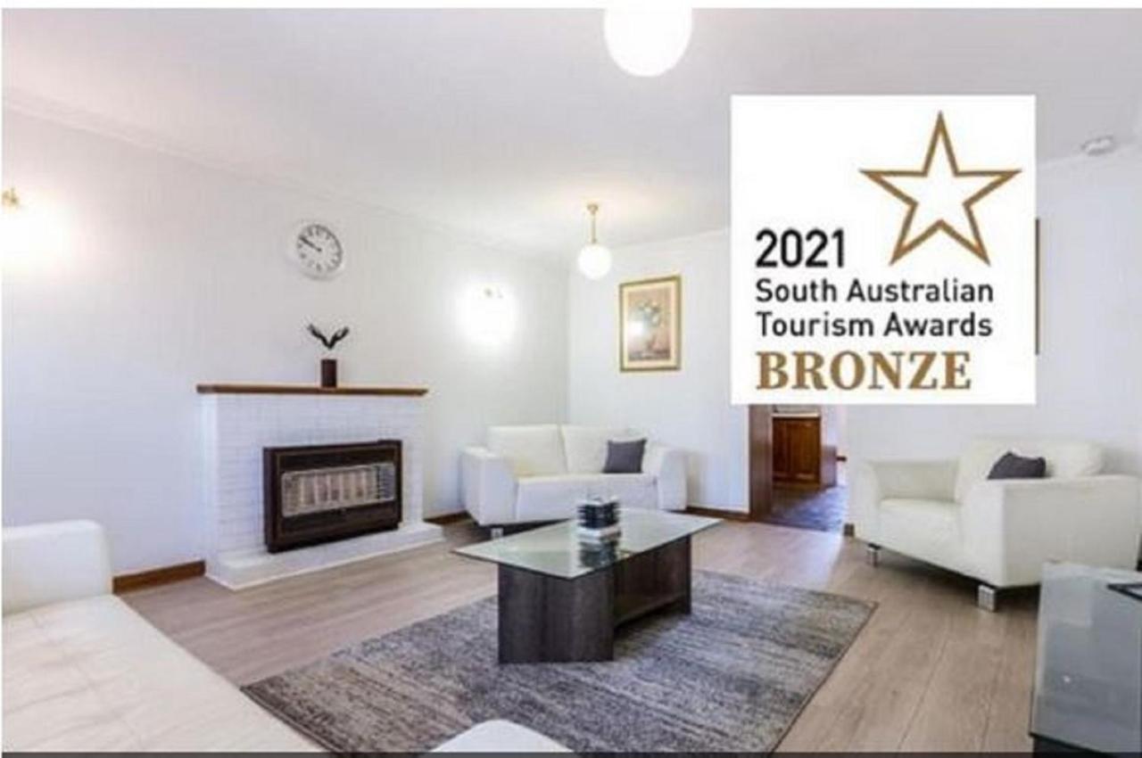 Adelaide Style Accommodation-Getaway In North Adelaide- Close To City Екстериор снимка